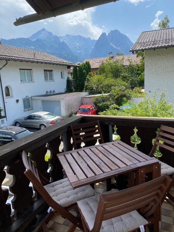 Amelie Ferienwohnung Garmisch-Partenkirchen Exterior photo