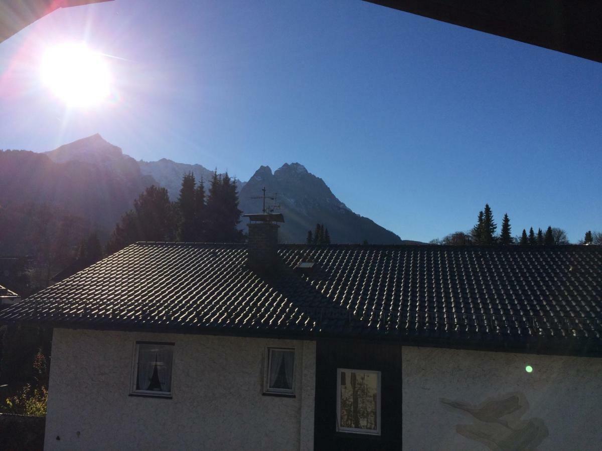 Amelie Ferienwohnung Garmisch-Partenkirchen Exterior photo
